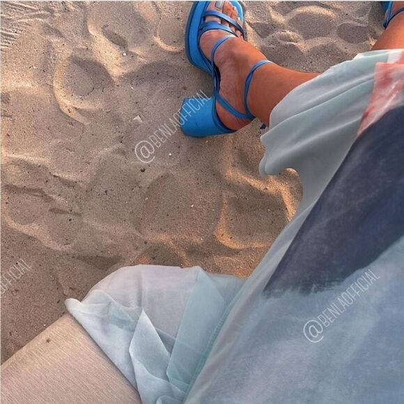 ZARA TULLE SKIRT SKY BLUE BLOGGERS FAV - Picture 3 of 14